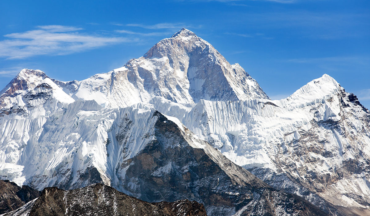 A Brief History of Mount Makalu