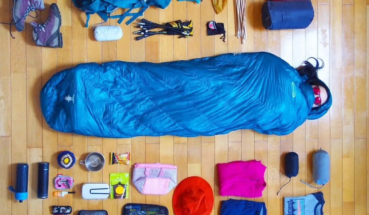 List of the essential mountaineering gear, equipment, and items for the Makalu Expedition