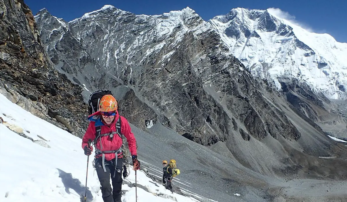 The Fatality Rate in Makalu Mountain