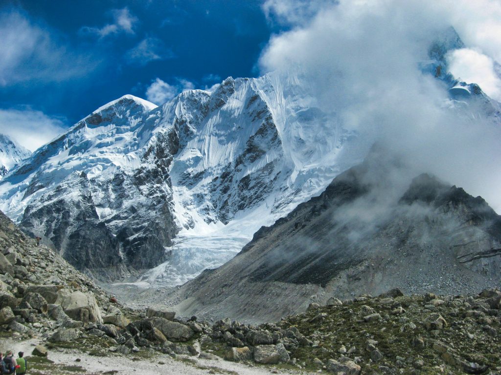 Picture Showing the Sedimentary Rocks found in the Everest Region