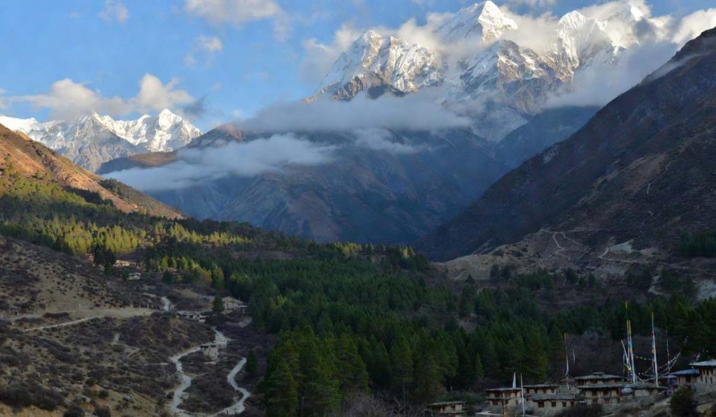Langtang trek ATM